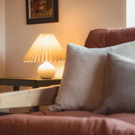 Cattle And Horses At Lundstedet At Skovsgaard Hébergement de vacances Rudkøbing