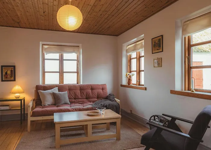 Nyaraló Cattle And Horses At Lundstedet At Skovsgaard Rudkøbing